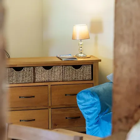 Gunn - Dog-friendly Enclosed Garden Holiday home